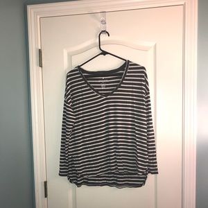 American Eagle Long Sleeved Shirt